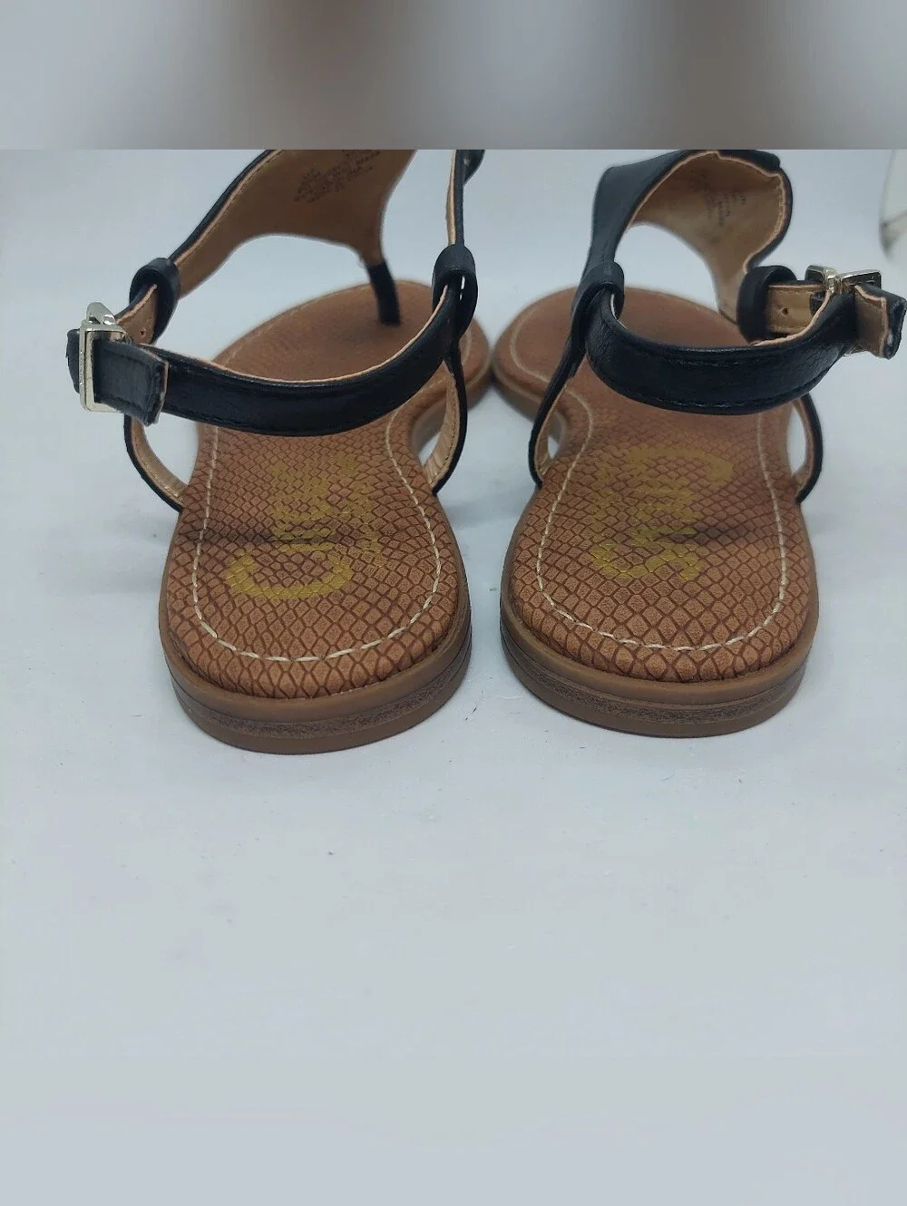 Circus By Sam Edelman Carolina Thong Sandals Black Flats Womens size 5.5M